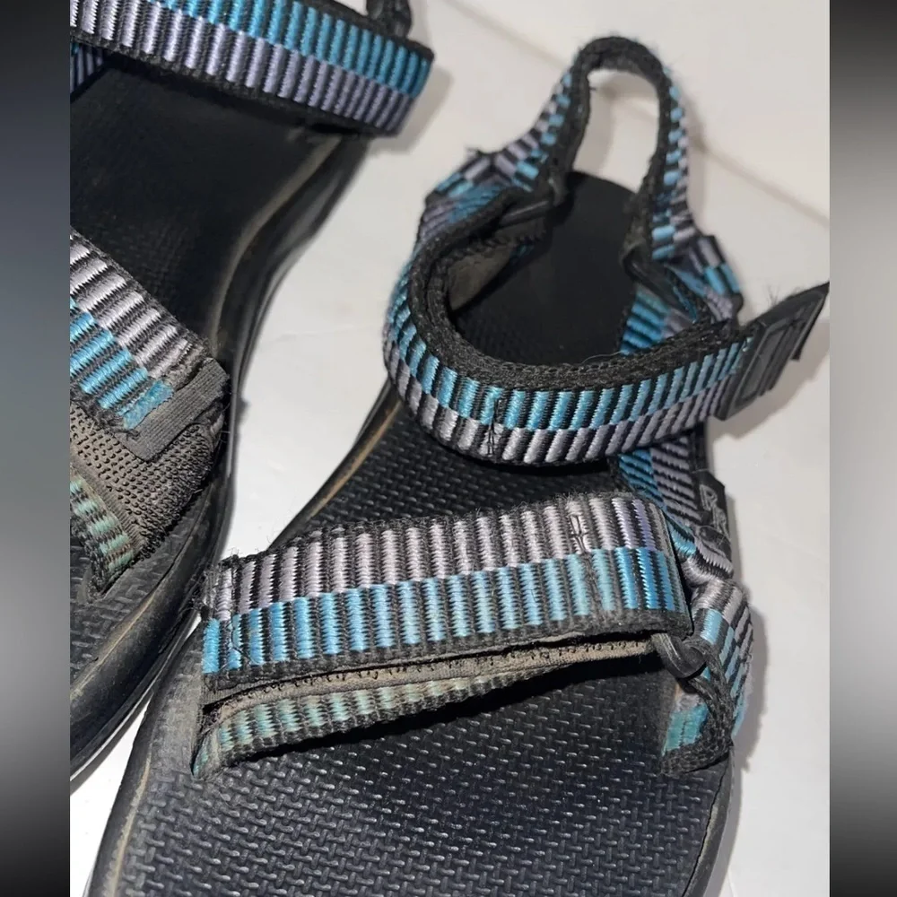 River Rapids Toga Loco Water Sandals Blue W/Adjustable Staps, Men’s SZ 8